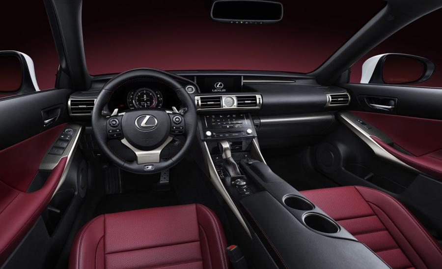  Lexus IS250 F-Sport 2014 года  (фото 7 из 15)